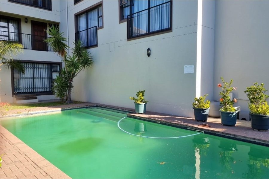 1 Bedroom Property for Sale in Sunridge Western Cape